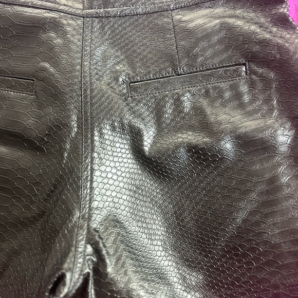 Guess Snakeskin Faux Leather Shorts - Picture 4 of 4